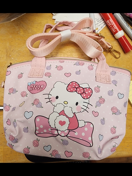 Hello Kitty Handbags - Hello Kitty Pink Floral Heart Crossbody Tote